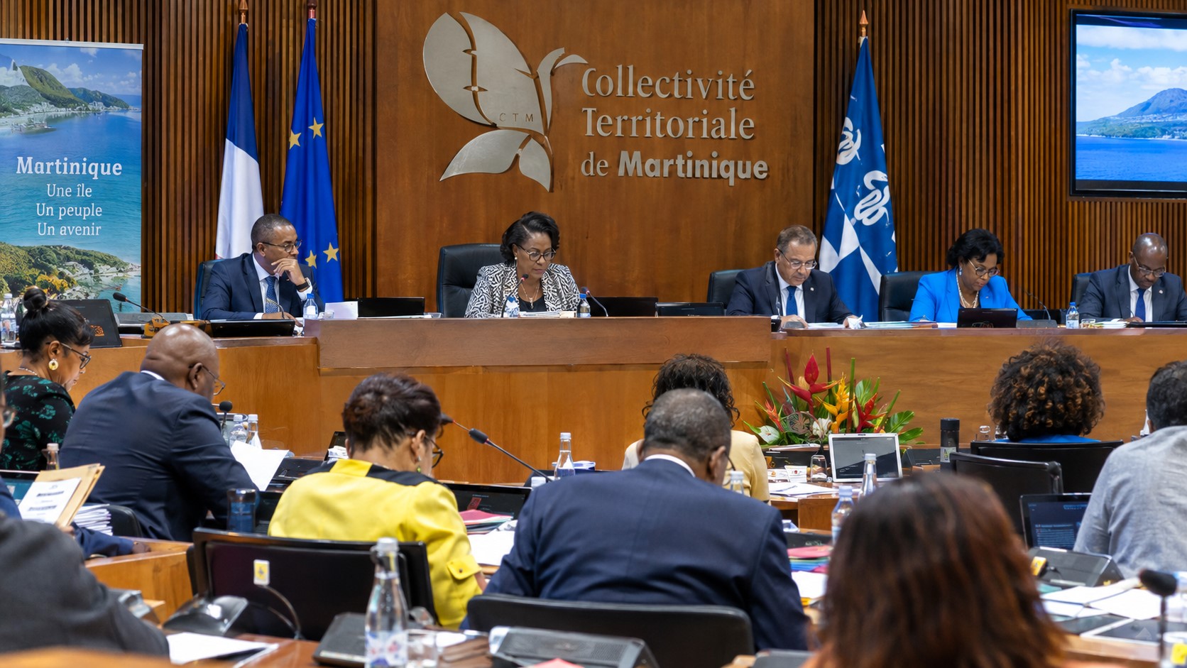 Martinique Assembly Examines CTM Financial Reform Plan